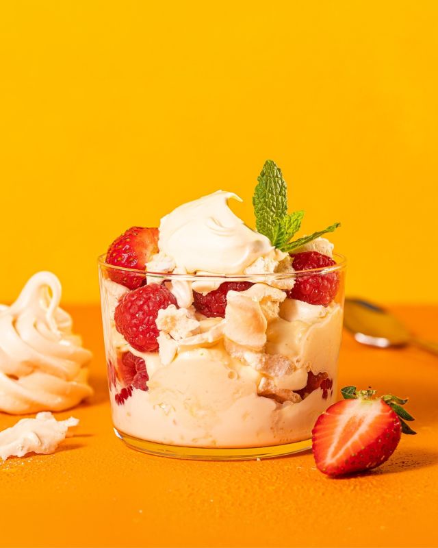 Our secret crush: eton mess ❤️
Nothing says ‘I love you’ like two spoons and a creamy pud to share on Valentine’s Day. Make a mess with some crushed meringues, whipped cream and squidged berries – it’s a love story in a bowl.