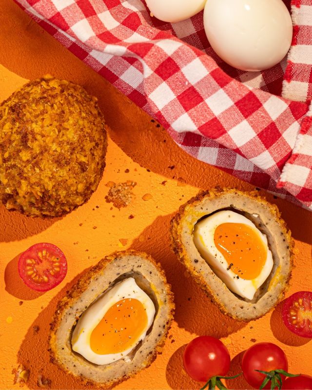 The MIGHTY Scotch egg makes a MIGHTY after-school snack and we’ve got the perfect recipe. Hot or cold, on the go or on the sofa, you can’t beat some golden breadcrumbs, succulent sausagemeat, and a hidden boiled egg. Find the full recipe on our Stories or website.

#ScotchEgg #AfterschoolSnack #Snack #Picnicsnacks #eggrecipes #eggs
