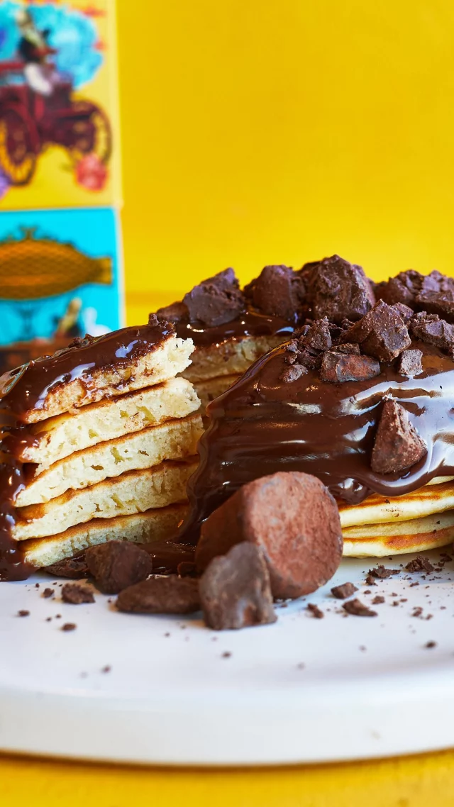 It’s the best day of the year - Happy World Chocolate Day! 🍫 😍

Celebrate this most egg-cellent day by whipping up these tasty pancakes with moreish molten truffle chocolate poured all over them. The perfect after tea treat, or for supper if you really want to indulge today.

Head to our website for the full recipe - search for ‘Monty Bojangles Molten Chocolate Pancakes’ 💛